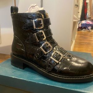 Aerosoles Black Ankle Bootie